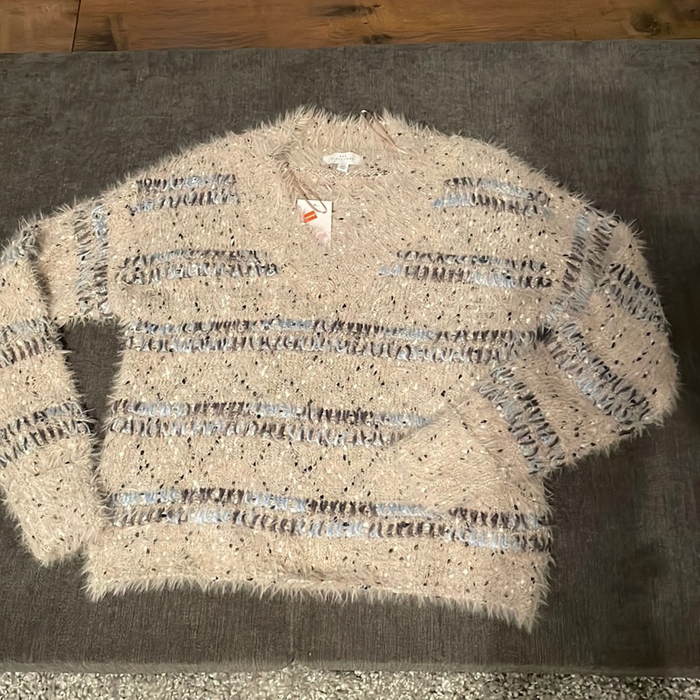NWT! New Directions Cozy V-Neck Sweater